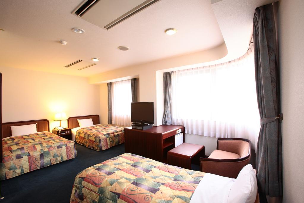 Hotel Ermou Regency Numazu Oda fotoğraf
